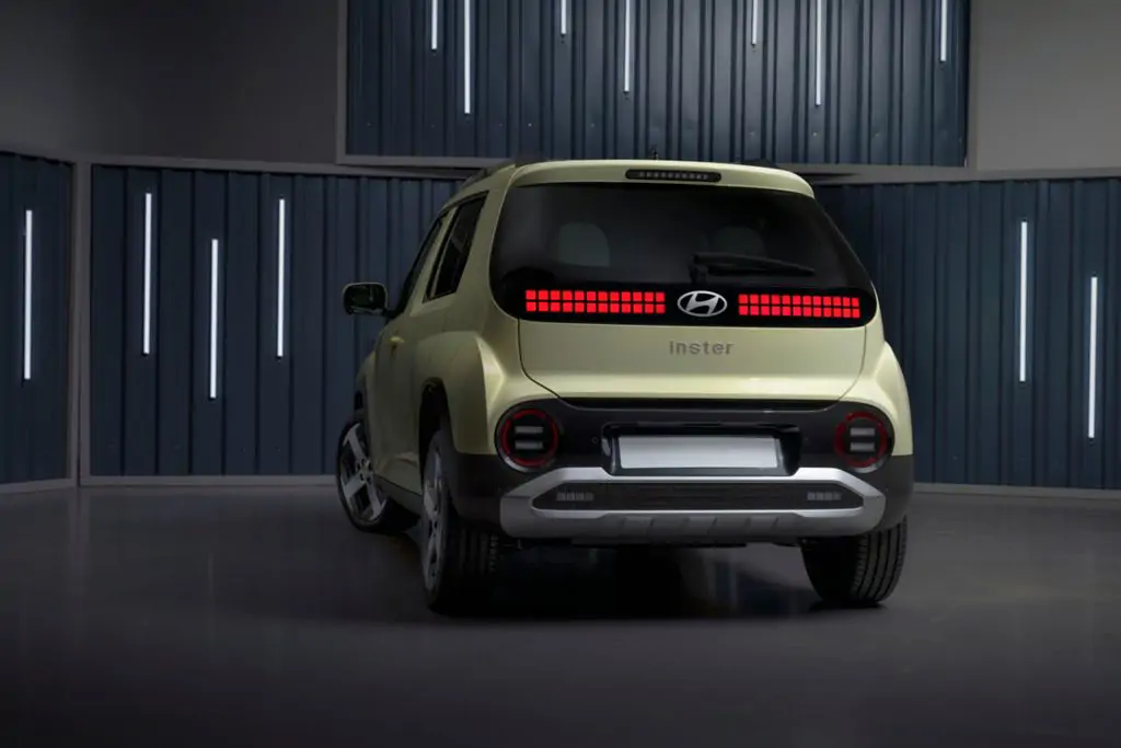 Hyundai INSTER électrique vue arrière 